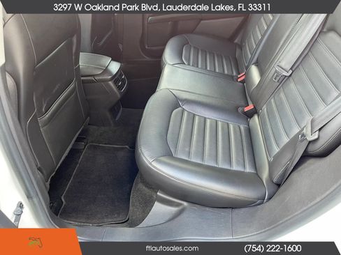 Used 2015 Ford Fusion SE w/ Equipment Group 202A AWD/4WD image 26