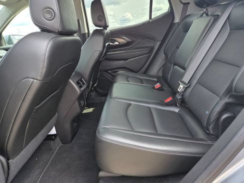 Used 2024 GMC Terrain SLT AWD/4WD image 50