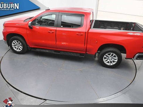 Used 2023 Chevrolet Silverado 1500 LT AWD/4WD image 30