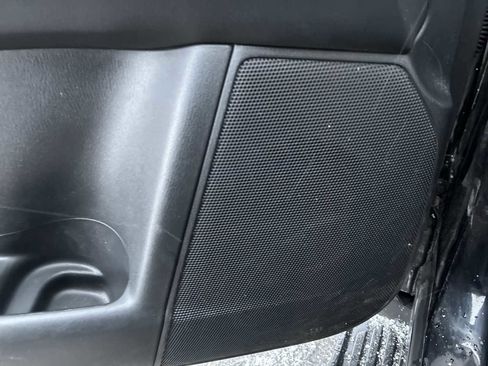 Used 2020 Nissan Armada SL w/ Premium Package image 25