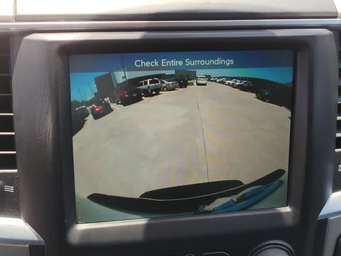 Used 2017 RAM 2500 SLT AWD/4WD image 23