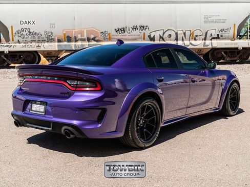 Used 2023 Dodge Charger SRT Hellcat w/ Harman/Kardon Audio Group RWD image 4