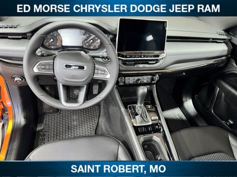 New 2026 Jeep Compass Latitude AWD/4WD image 24