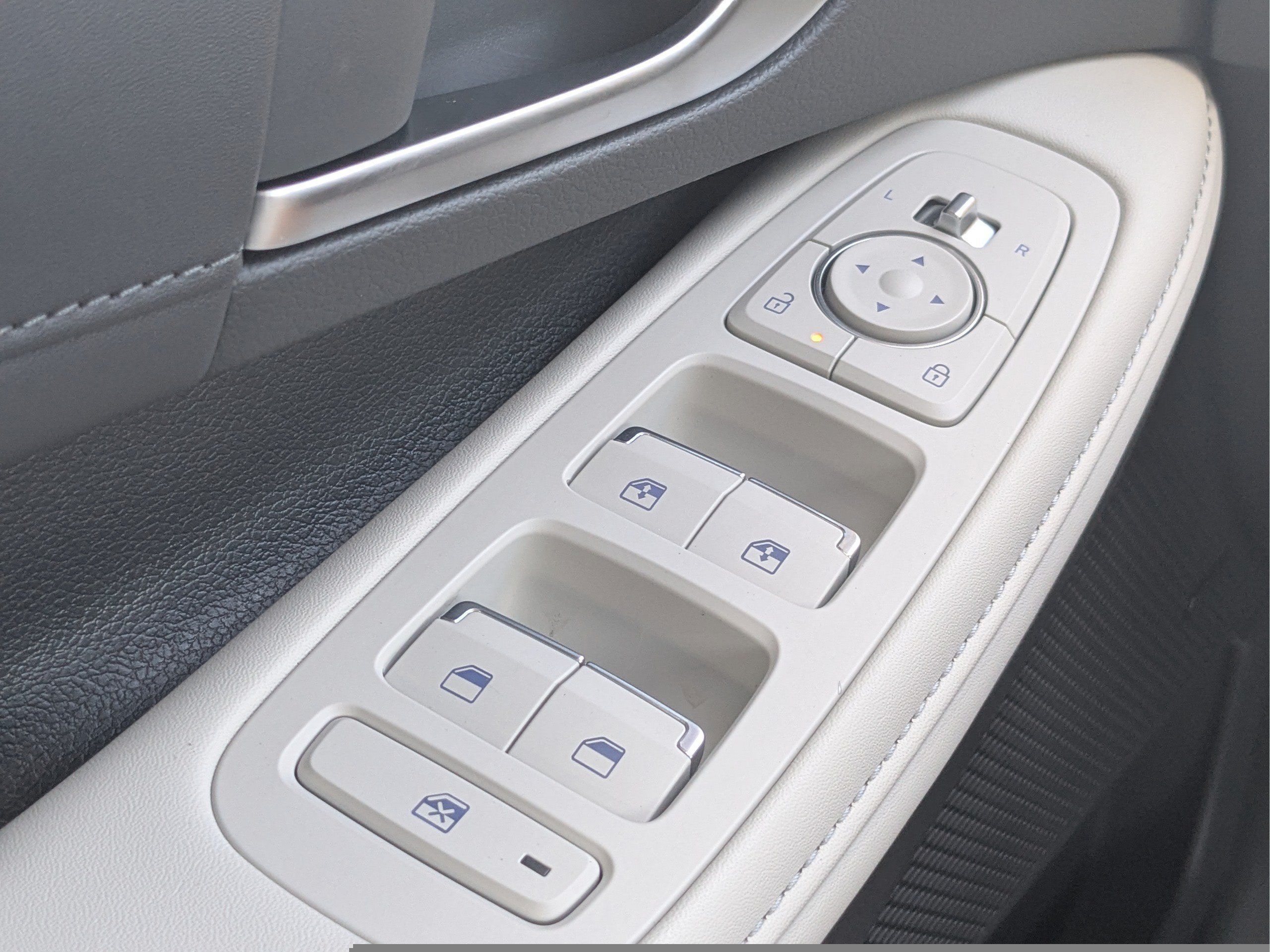 New 2026 Hyundai Sonata Limited FWD image 28