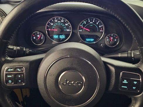 Used 2015 Jeep Wrangler Sport w/ Quick Order Package 23S image 18