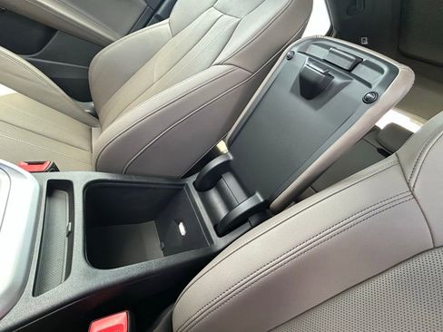 New 2025 Audi Q5 Premium Plus w/ Premium Plus AWD/4WD image 36