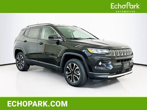 Used 2022 Jeep Compass Limited image 1