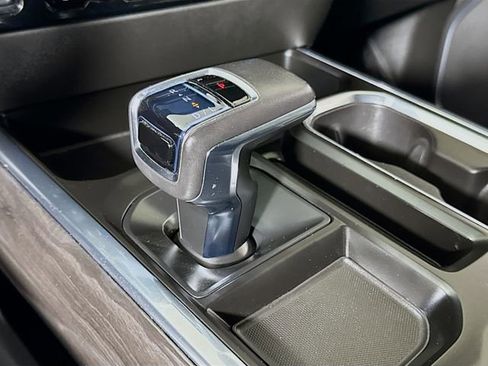 Used 2022 Chevrolet Silverado 1500 LTZ w/ LTZ Convenience Package II image 15