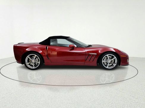 Used 2010 Chevrolet Corvette Grand Sport w/ Preferred Equipment Group RWD image 7