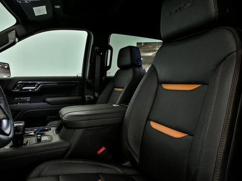 New 2026 GMC Sierra 1500 AT4 w/ Technology Package image 9