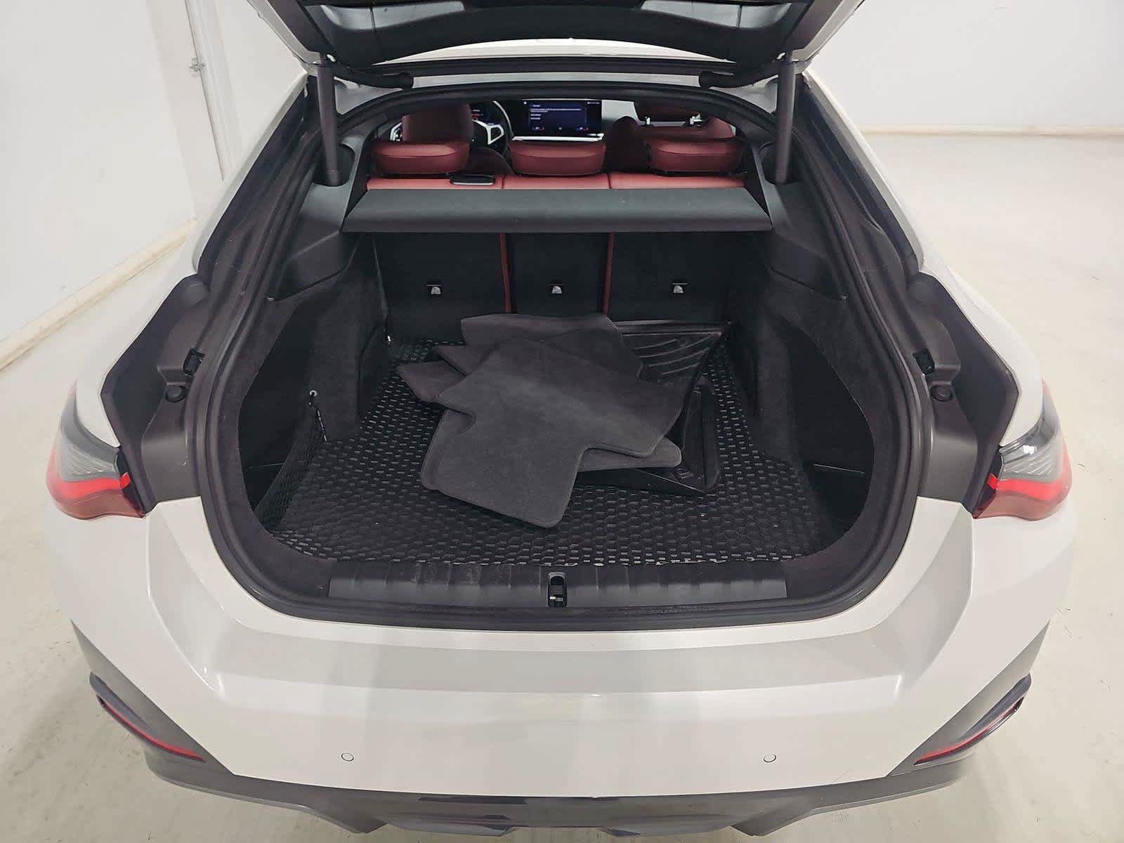 Used 2023 BMW i4 eDrive40 w/ M Sport Package RWD image 17