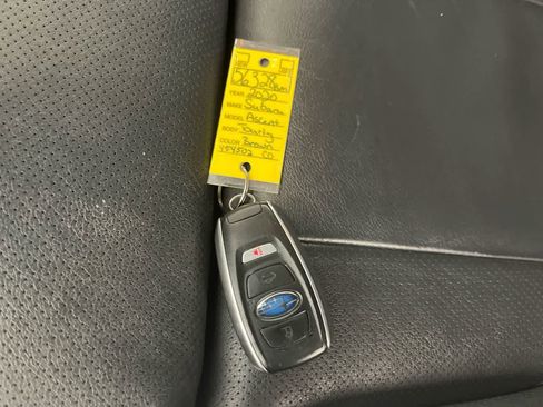 Used 2020 Subaru Ascent Limited image 27