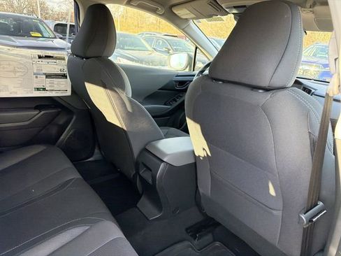 Used 2025 Subaru Crosstrek 2.0i image 22