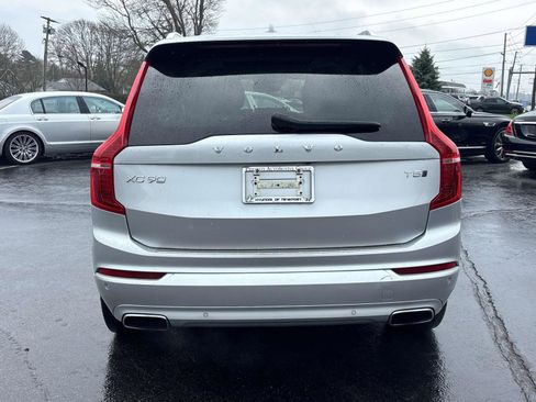 Used 2020 Volvo XC90 T5 Momentum w/ Advanced Package image 4