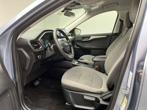 Certified 2022 Ford Escape SE AWD/4WD image 3