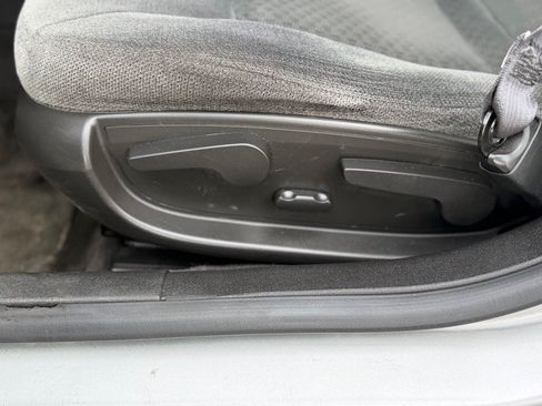 Used 2016 Chevrolet Impala Limited LS FWD image 14