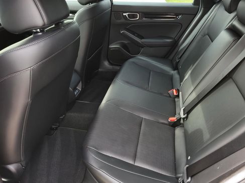 Used 2024 Honda Civic Sport Touring image 13