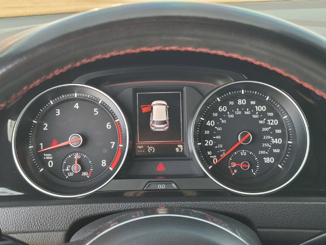 Used 2018 Volkswagen GTI S FWD image 22