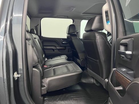 Used 2018 GMC Sierra 2500 Denali w/ Duramax Plus Package AWD/4WD image 28