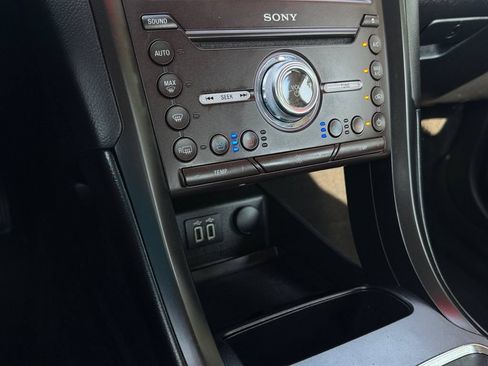 Used 2019 Ford Fusion Titanium FWD image 25