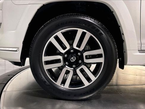 Certified 2024 Toyota 4Runner Limited AWD/4WD image 10