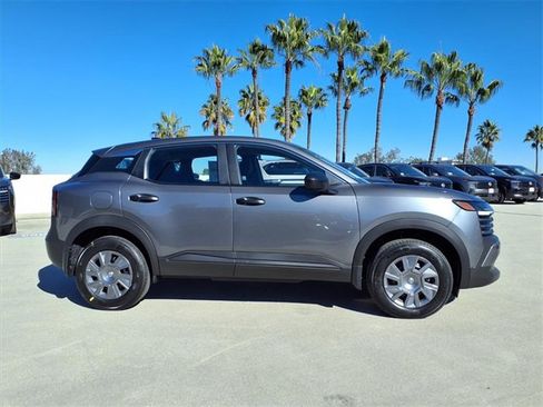 New 2026 Nissan Kicks S image 4