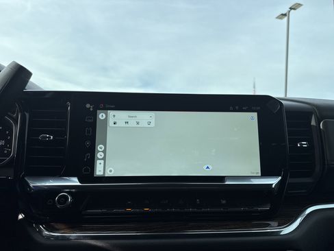 Used 2024 GMC Sierra 1500 Elevation image 25