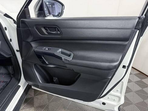 Certified 2024 Nissan Pathfinder S w/ Cargo Package AWD/4WD image 44