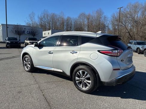 Used 2018 Nissan Murano SL w/ Moonroof Package image 8