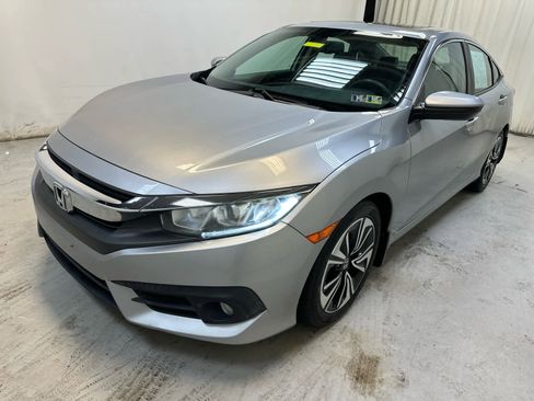 Used 2017 Honda Civic EX-L image 10
