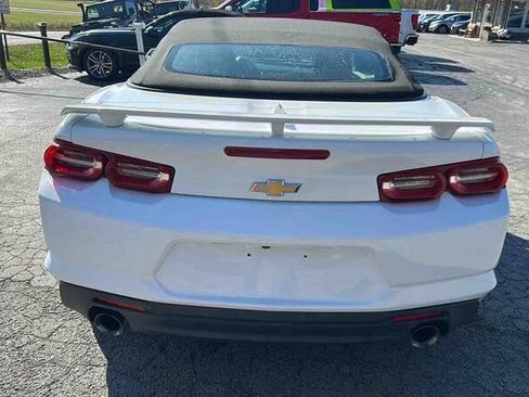 Used 2021 Chevrolet Camaro LT image 7