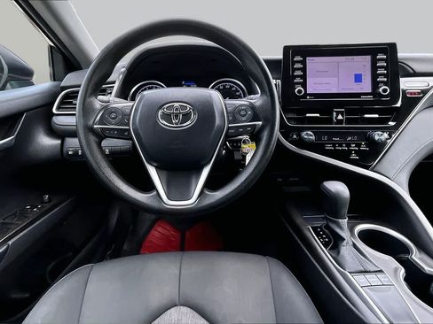 Used 2023 Toyota Camry LE FWD image 6