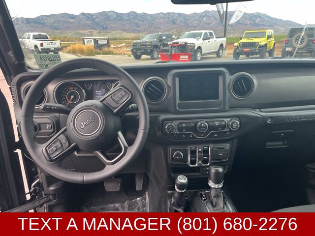 Used 2023 Jeep Wrangler Unlimited Sport AWD/4WD image 16