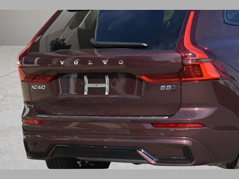 Certified 2026 Volvo XC60 B5 Plus w/ Protection Package Premier AWD/4WD image 29