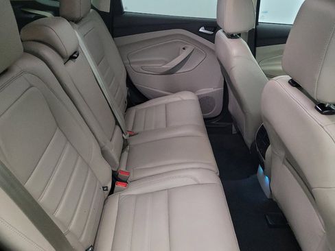 Used 2017 Ford Escape Titanium image 19