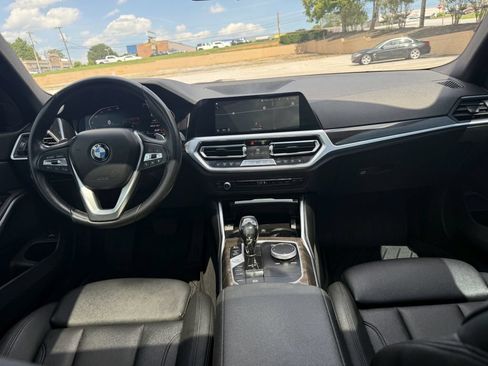 Used 2020 BMW 330i Sedan w/ Convenience Package RWD image 26