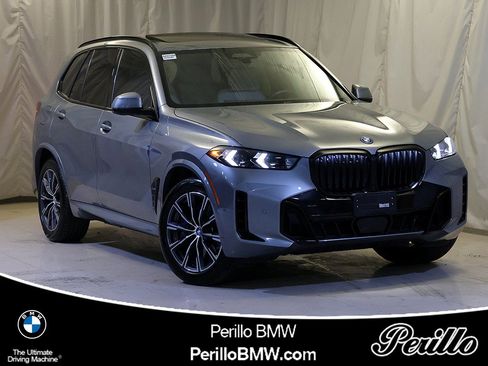 Used 2024 BMW X5 xDrive50e w/ Executive Package AWD/4WD image 1