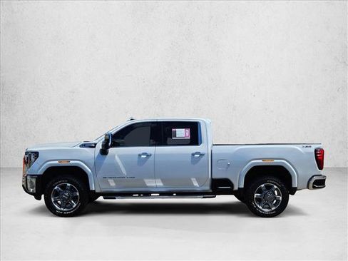 Used 2025 GMC Sierra 2500 SLT w/ Texas SLT Premium Package AWD/4WD image 8