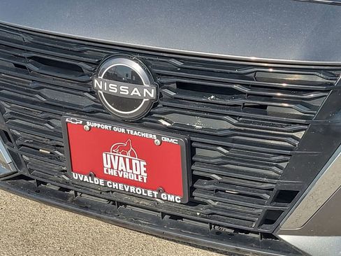 Used 2025 Nissan Altima 2.5 SV image 32