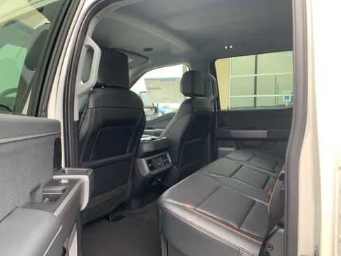 New 2025 Ford F350 Lariat w/ Lariat Ultimate Package AWD/4WD image 12