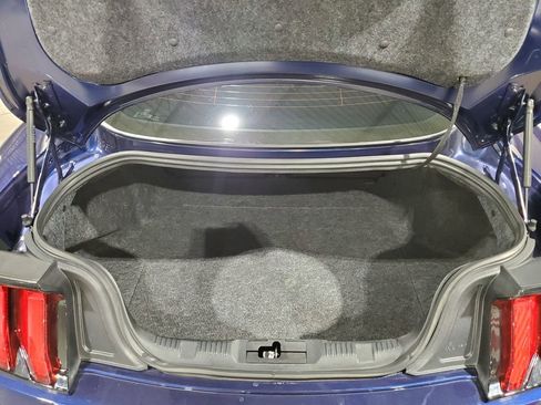 Used 2019 Ford Mustang Coupe image 36