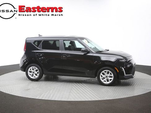 Used 2025 Kia Soul LX w/ LX Technology Package FWD image 45
