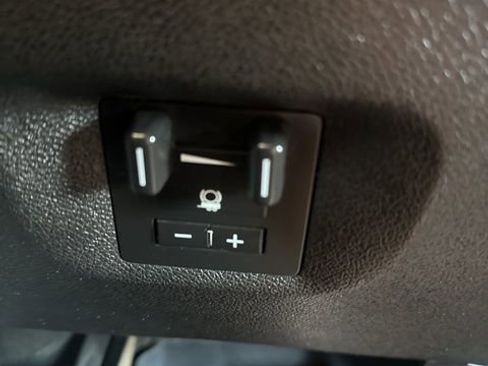 Used 2013 Chevrolet Silverado 2500 LT w/ Texas Edition image 26