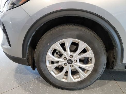Used 2024 Ford Escape Active image 11