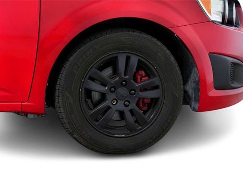 Used 2014 Chevrolet Sonic LT image 8