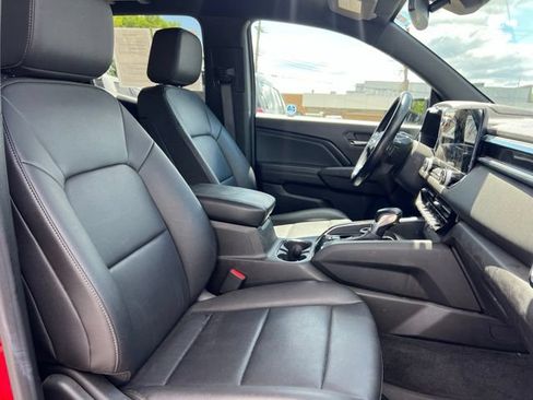 Used 2023 GMC Canyon Elevation w/ Elevation Premium Package AWD/4WD image 11