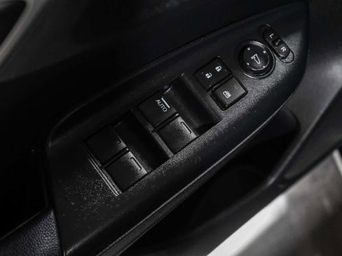 Used 2020 Honda Fit LX image 22