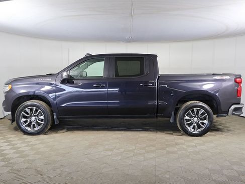 Used 2023 Chevrolet Silverado 1500 LT AWD/4WD image 13