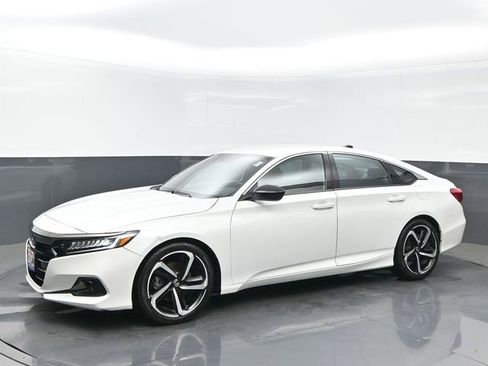 Certified 2022 Honda Accord Sport image 2