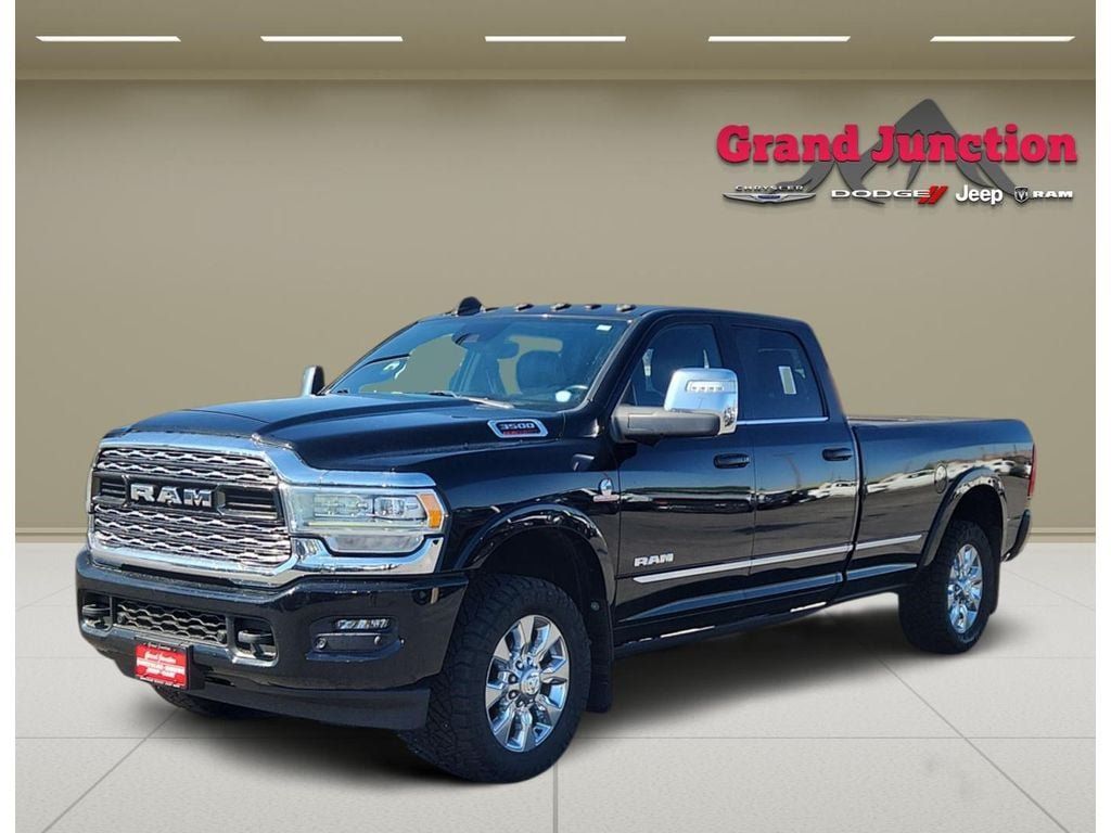 Used 2024 RAM 3500 Limited AWD/4WD image 2